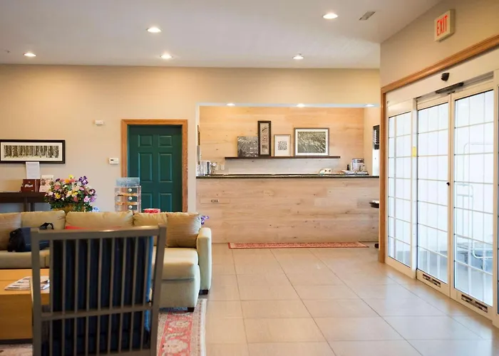 Country Inn & Suites By Radisson, Effingham, Il